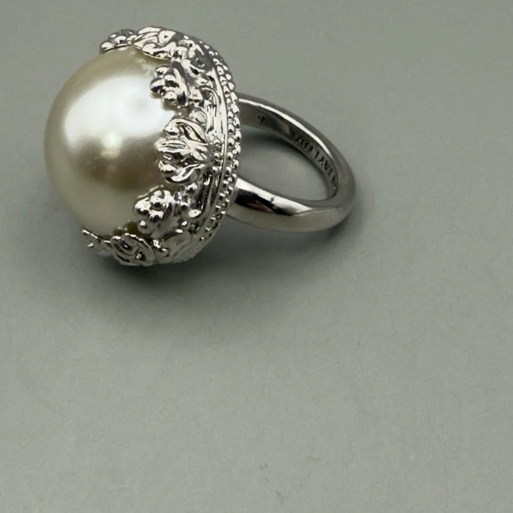 Ann Taylor Faux Pearl Statement Ring Silver Tone Large Dome Cocktail Style 6 VTG